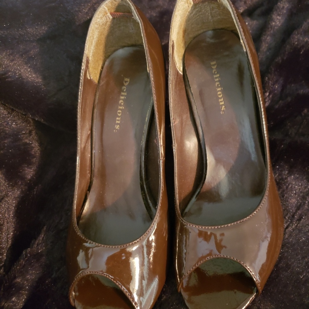 Ladies shoes
